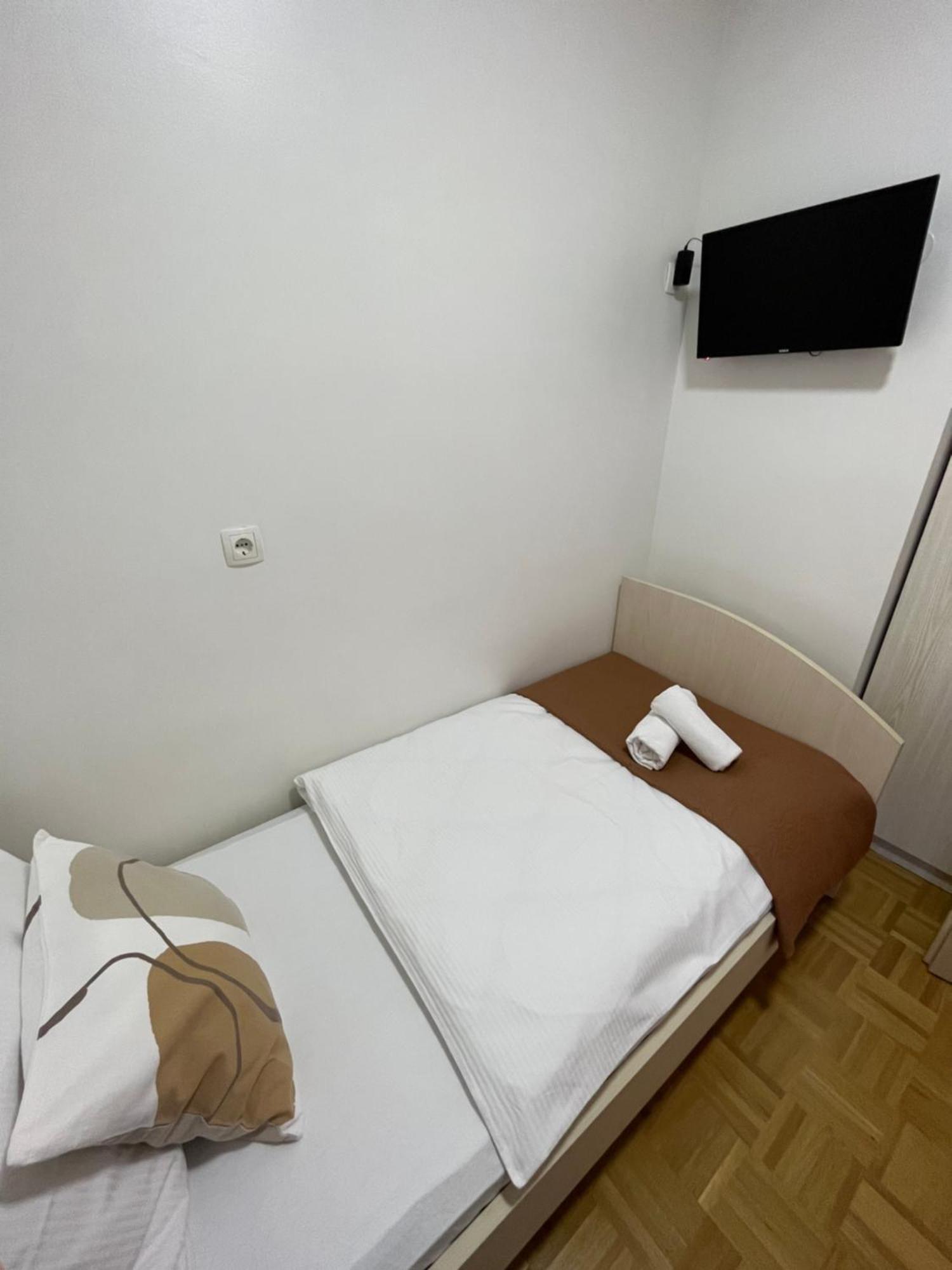 For5 Apartment Đakovo Exterior photo