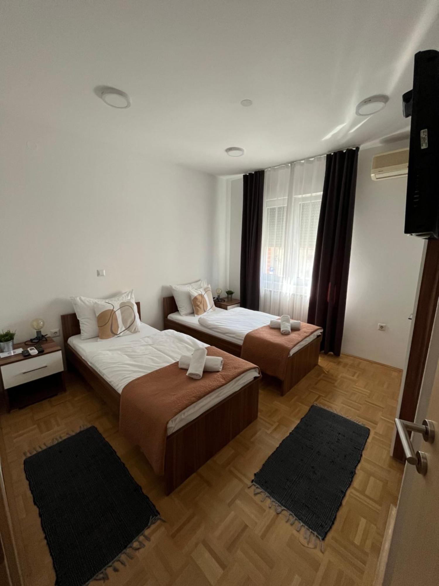 For5 Apartment Đakovo Exterior photo