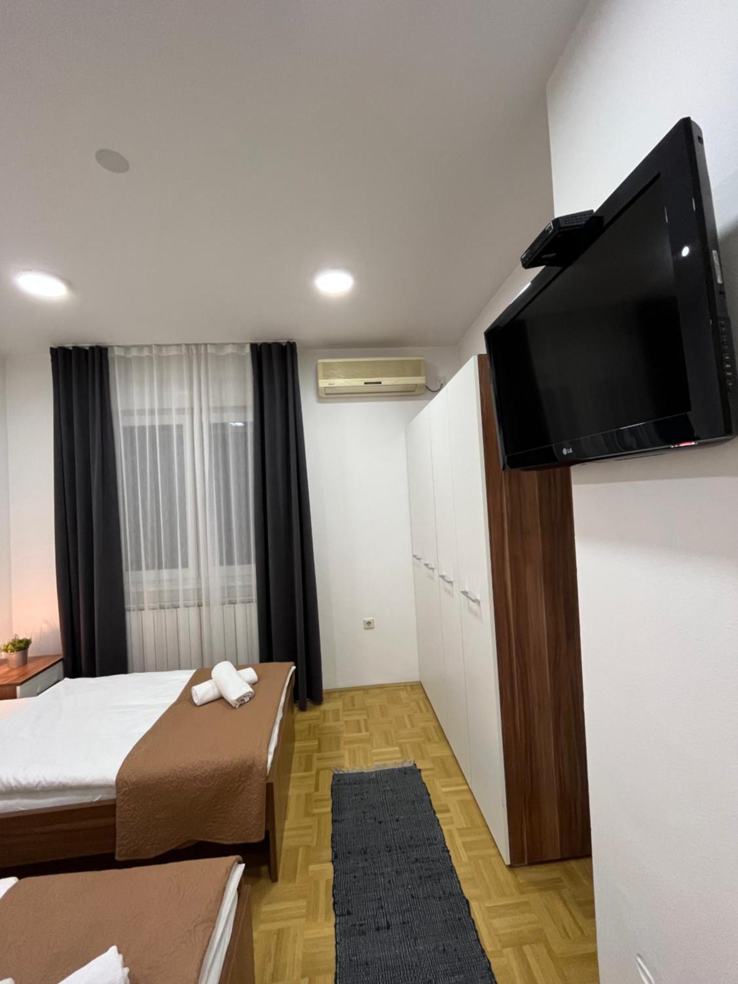 For5 Apartment Đakovo Exterior photo